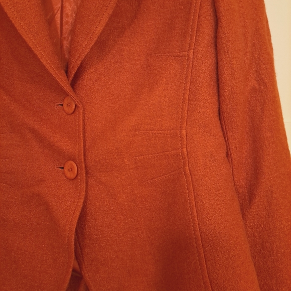 🎈Beautiful red blazer woven look with buttons - Picture 2 of 3